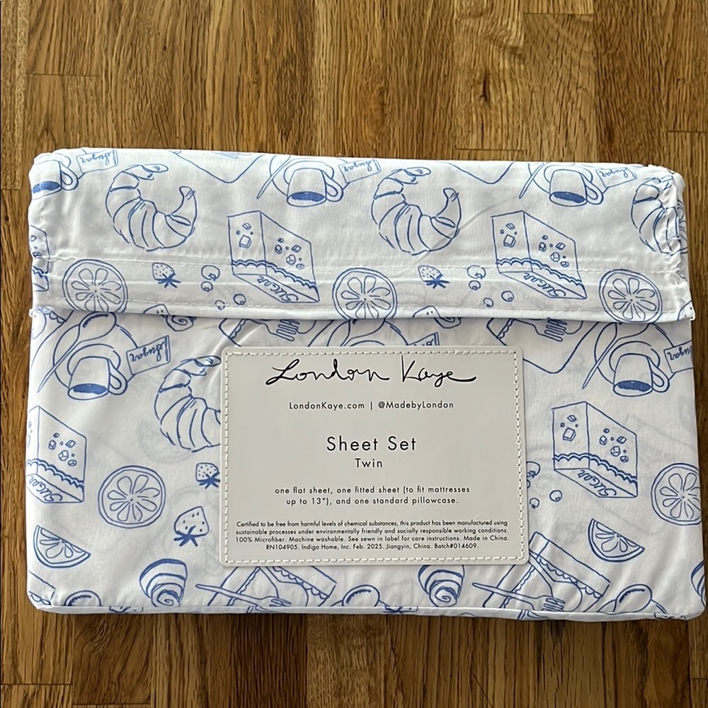 NWT London Kaye Parisian Pastry Twin Sheet Set